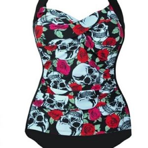 🌞2/$20🌞 Rose & skull one piece